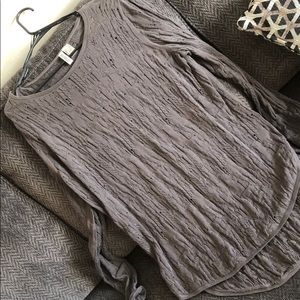Grey long sleeve sweater